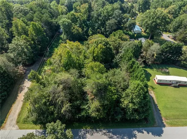 132 Driftwood RD, Reidsville, NC 27320