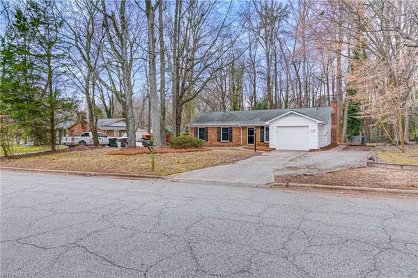 Greensboro, NC 27455,5105 Amberhill DR