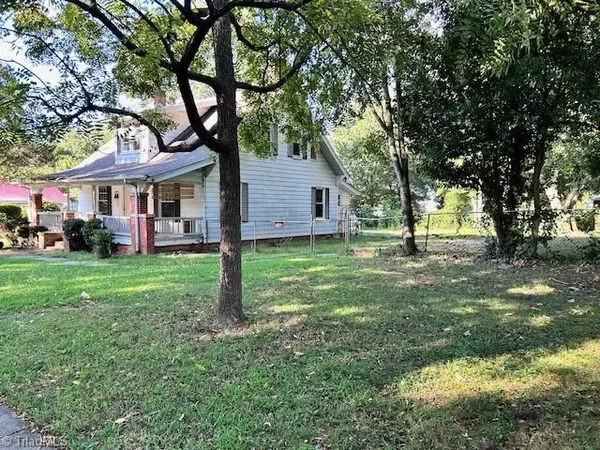 2030 Francis ST, Winston-salem, NC 27107