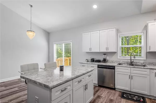 Reidsville, NC 27320,315 Hubbard ST