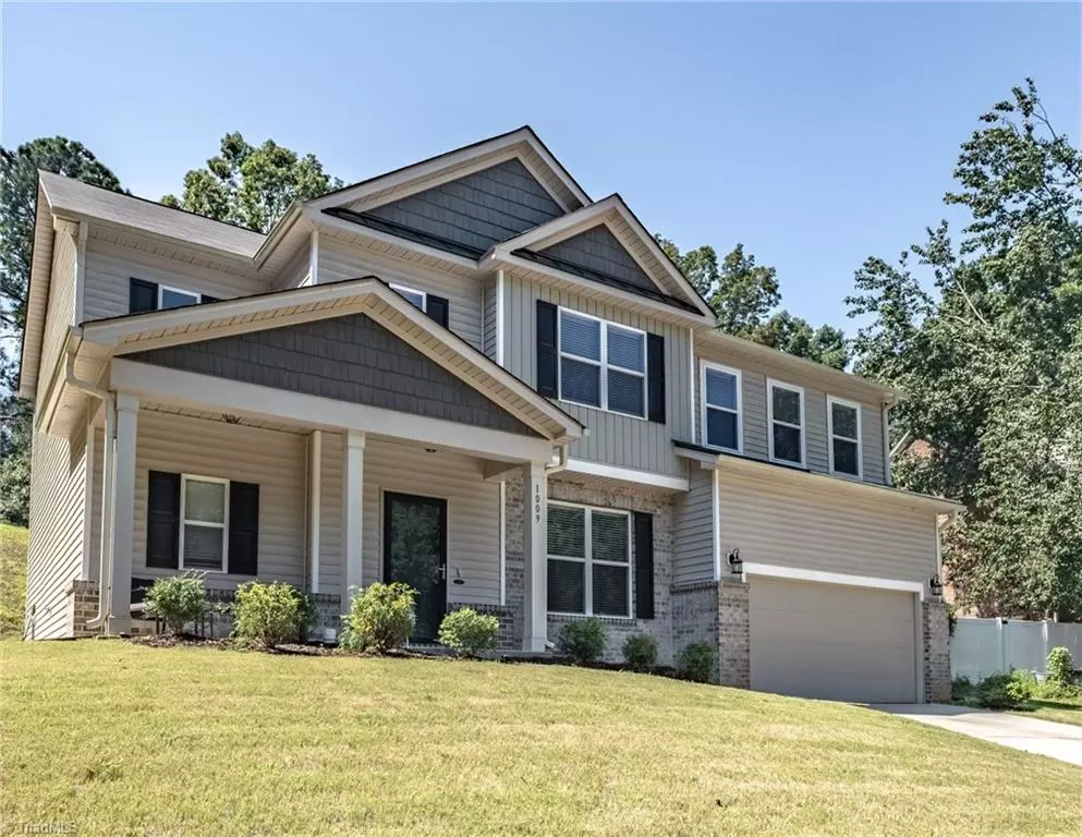 Graham, NC 27253,1009 Haynoke DR