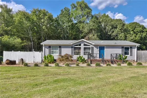 Mocksville, NC 27028,112 Courtney RD