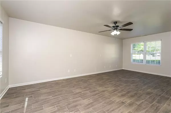 Greensboro, NC 27401,1209 Maury LN