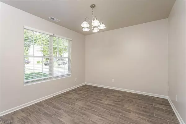 Greensboro, NC 27401,1209 Maury LN