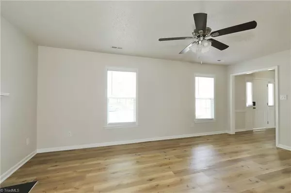 Winston-salem, NC 27107,544 Covington Ridge RD