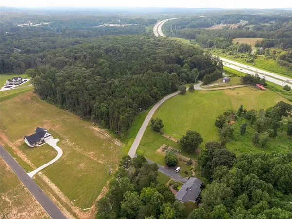 Winston-salem, NC 27101,4218 Gracewood Farm DR