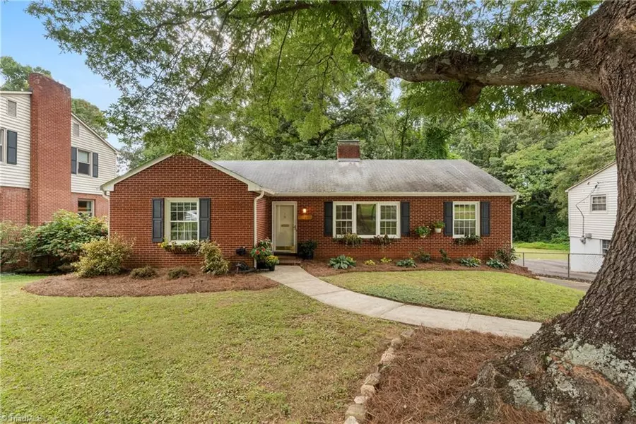 1044 Watson AVE, Winston-salem, NC 27103