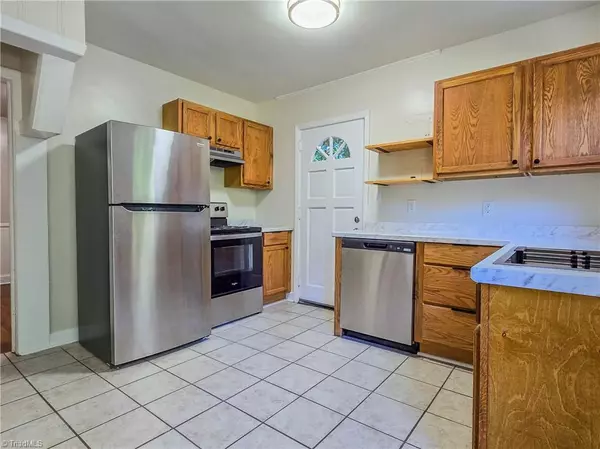 Winston-salem, NC 27103,1312 Revere RD