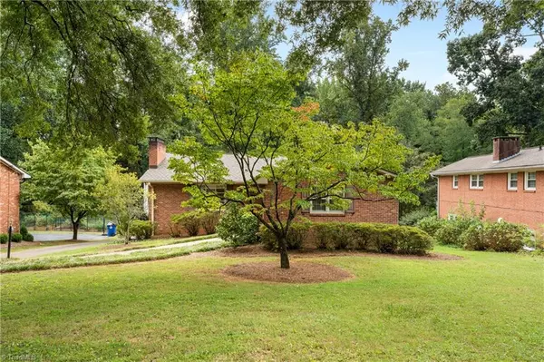 Winston-salem, NC 27104,3128 Kinnamon RD