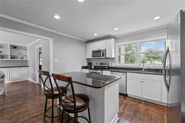 Burlington, NC 27215,507 Edinburgh DR