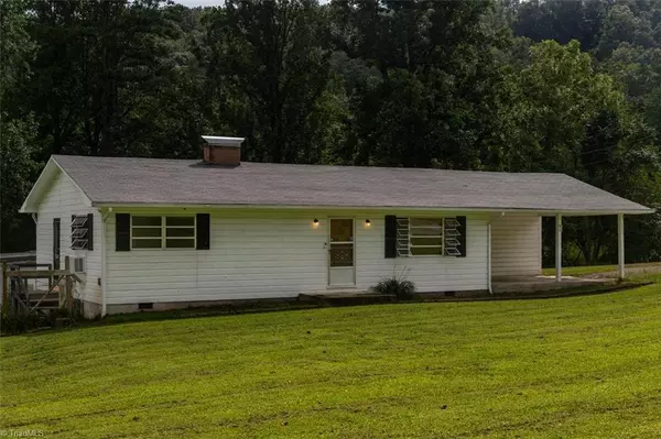 North Wilkesboro, NC 28659,5834 Sparta RD