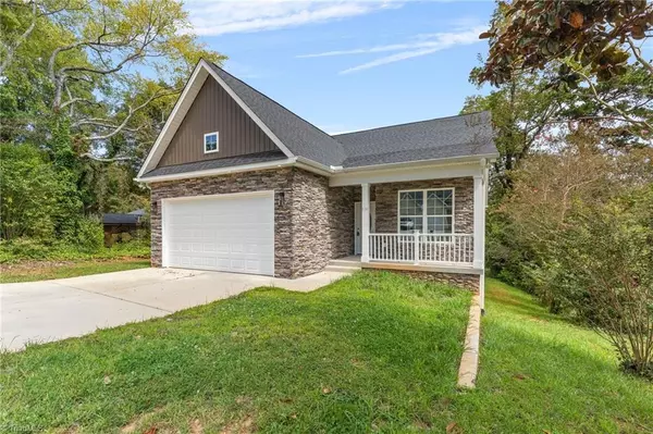 Mocksville, NC 27028,836 Garner ST