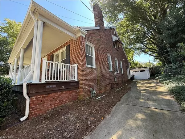 Winston-salem, NC 27103,2056 Craig ST
