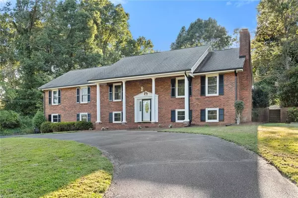 Pfafftown, NC 27040,3524 Stimpson DR