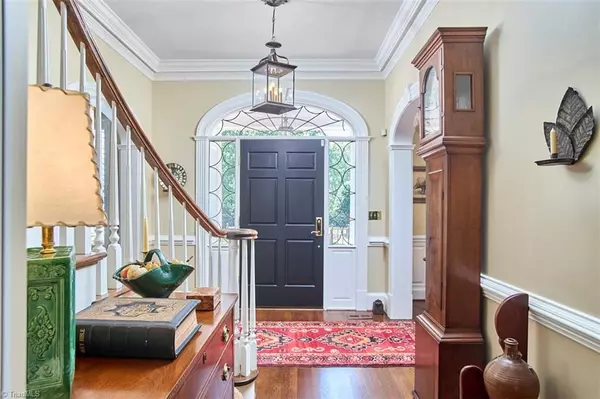 Winston-salem, NC 27106,2960 Reynolds SQ