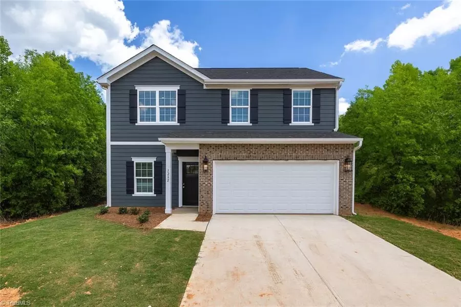 4198 Emmas WAY, East Bend, NC 27018