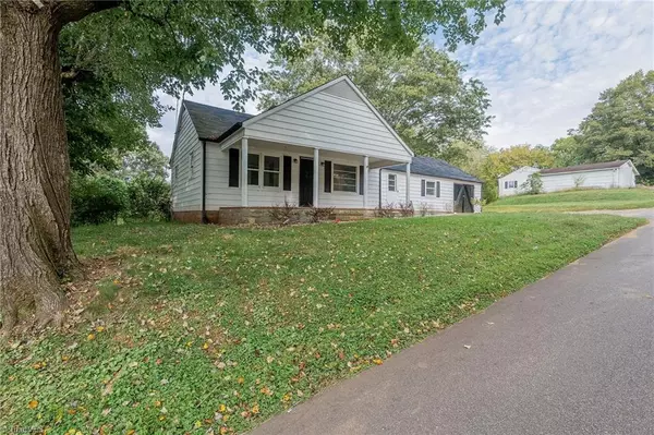 203 Old Traphill RD, Ronda, NC 28670