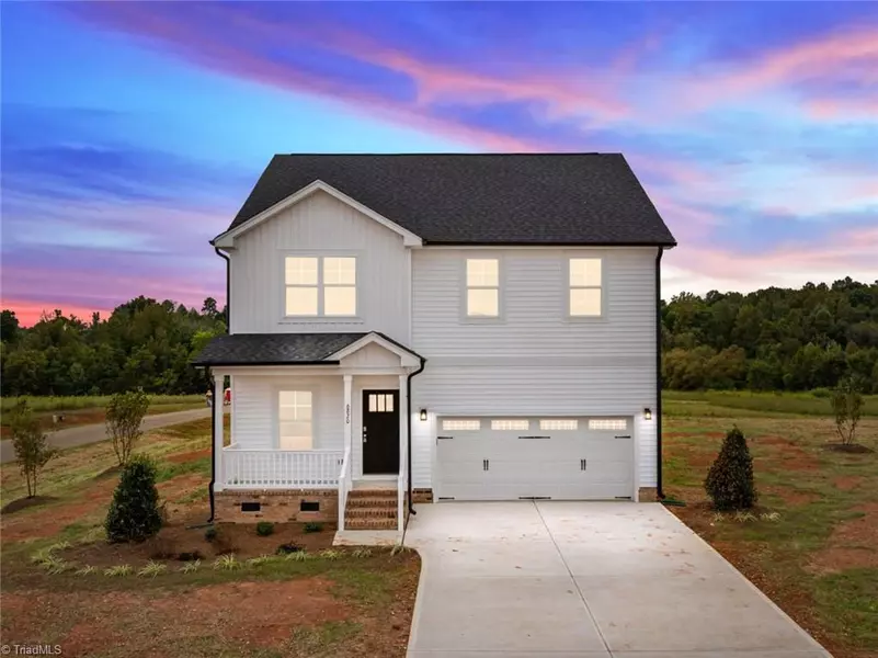 6820 Steeplegate DR, Burlington, NC 27215