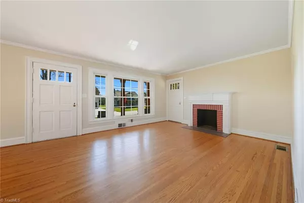 Kernersville, NC 27284,604 Salisbury ST