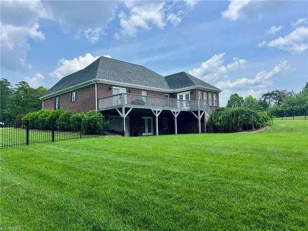 Lexington, NC 27295,176 Eva LN