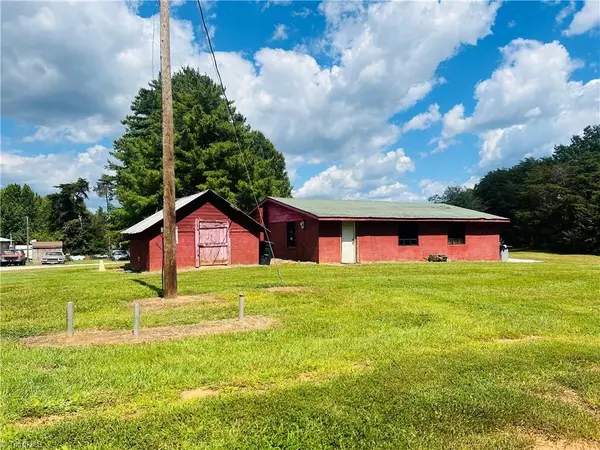 Pilot Mountain, NC 27041,115 Stout LN