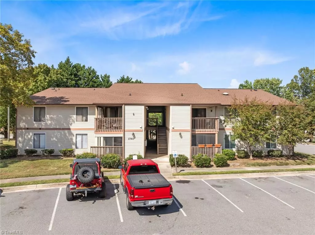 High Point, NC 27262,1740 Hamilton ST #G