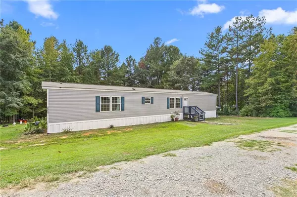 2551 Saxapahaw Bethlehem Church RD, Graham, NC 27253