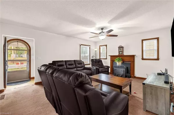 Reidsville, NC 27320,1213 Barnes ST