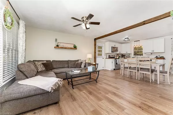 Mayodan, NC 27027-2121,109 N 13th AVE