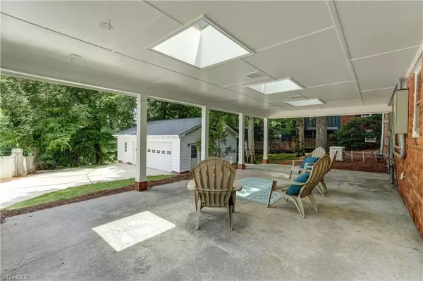 Greensboro, NC 27410,42 Kemp RD E