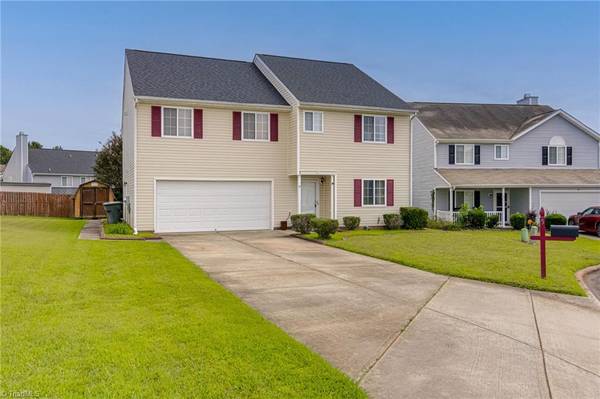 5 Cappel CT, Mcleansville, NC 27301