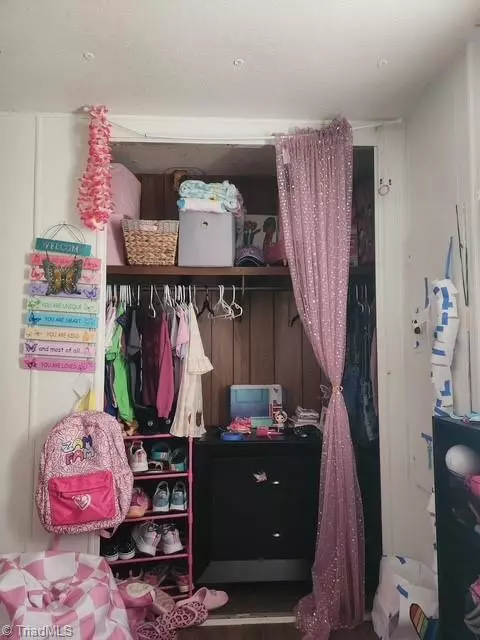 Trinity, NC 27370,3528 Crestwood Country CT