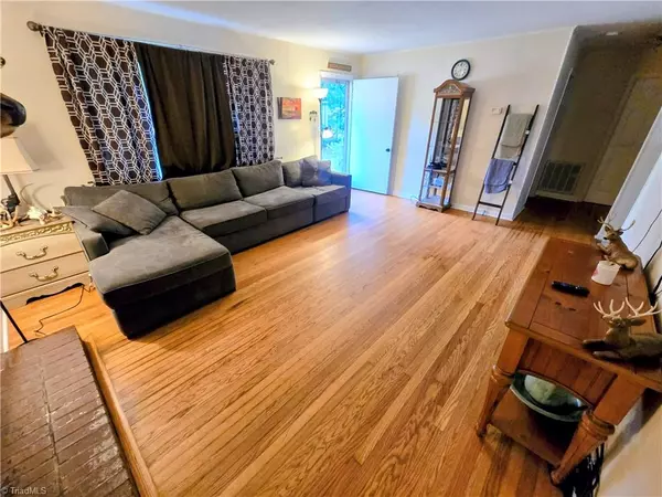 Candor, NC 27229,330 S McCallum ST