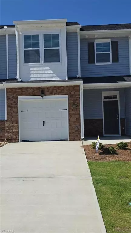 Kernersville, NC 27284,1259 Evelynnview LN