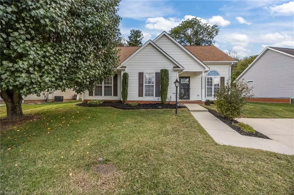 High Point, NC 27265,2102 Carlisle WAY