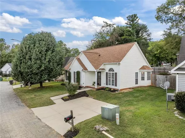 High Point, NC 27265,2102 Carlisle WAY