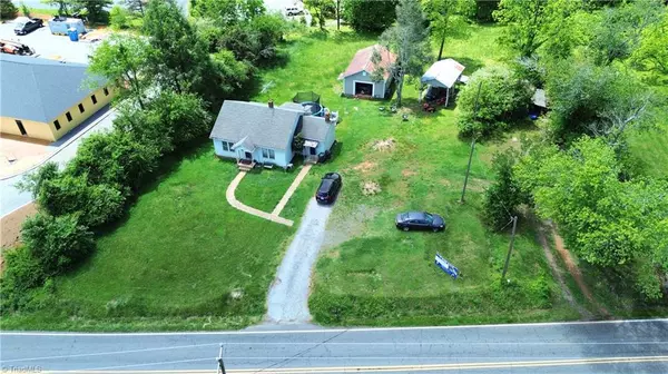 853 Johnson Ridge RD, Elkin, NC 28621