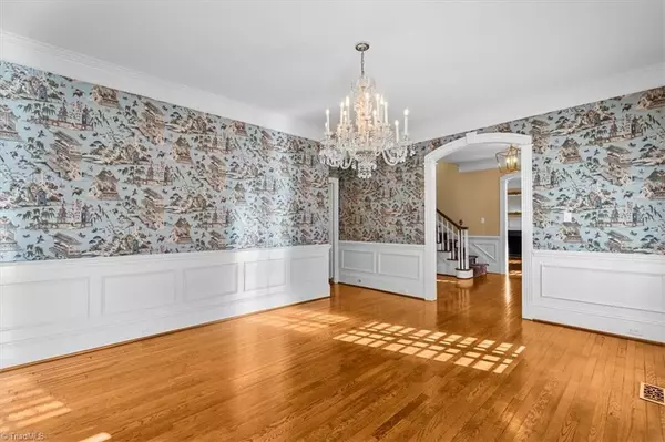 Greensboro, NC 27408,2 Saint Augustine SQ