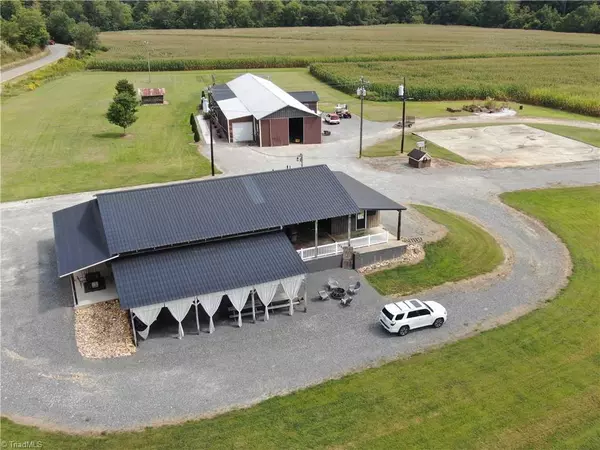 Mount Airy, NC 27030,2636 Riverside DR
