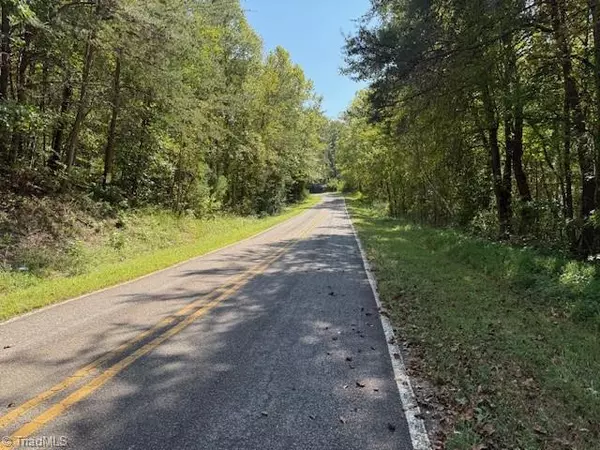 Mcgrady, NC 28649,3 Arlie Myers Store RD