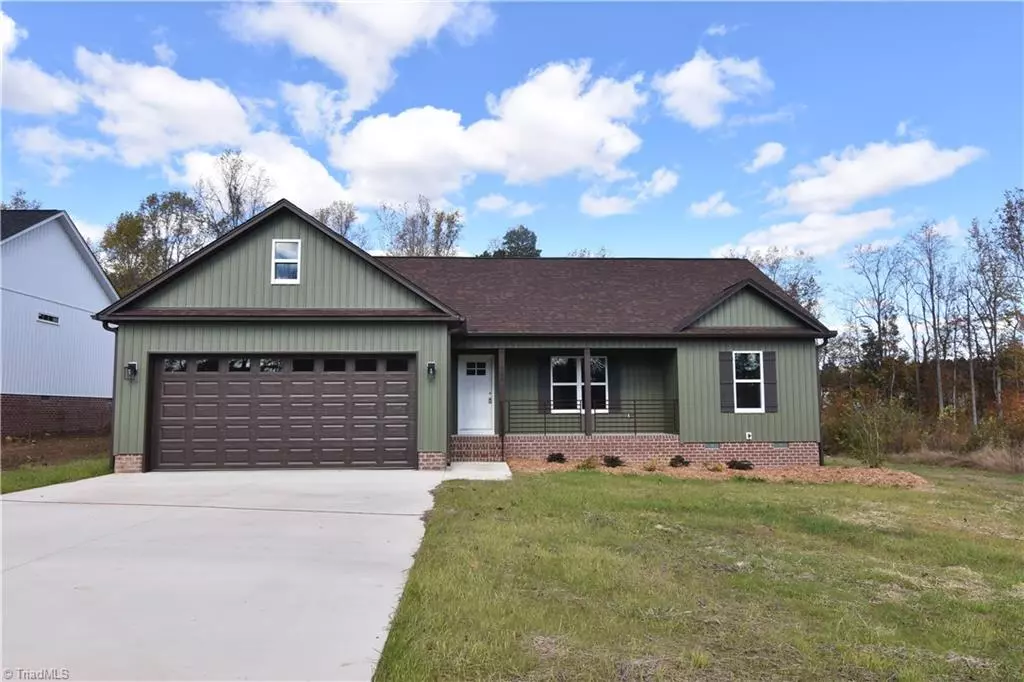 Thomasville, NC 27360,109 Fletchers Farm DR