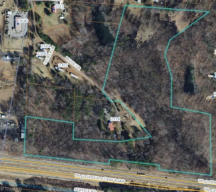 Yadkinville, NC 27055,0 Maize DR