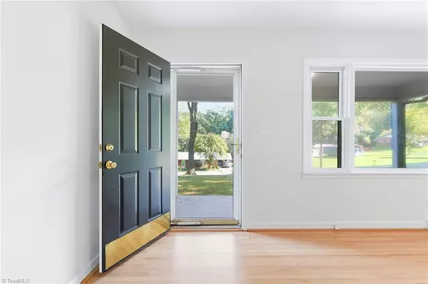 Winston-salem, NC 27105,5736 Nylon DR