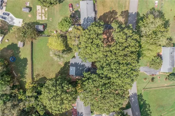 Winston-salem, NC 27105,5736 Nylon DR