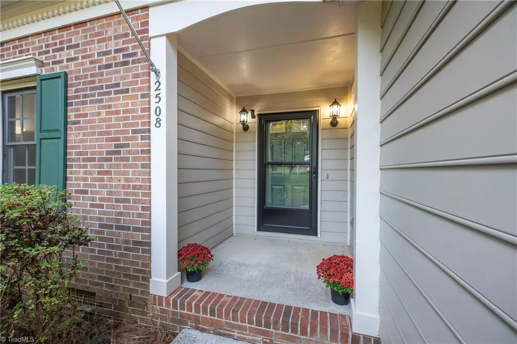 Pfafftown, NC 27040,2508 Patty LN