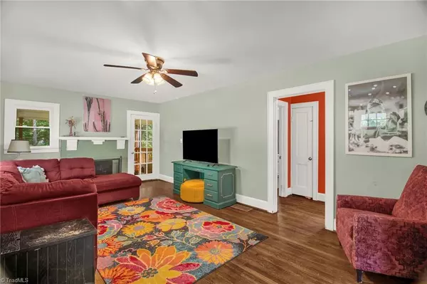 Winston-salem, NC 27106,3644 Yadkinville RD