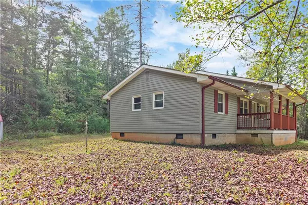 Boomer, NC 28606,312 Brookview DR