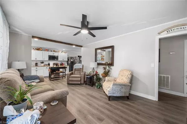 Graham, NC 27253,717 Brookgreen TER