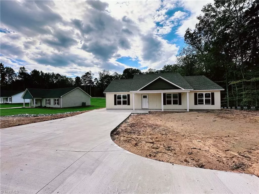 Lexington, NC 27292,159 Yellowbell DR