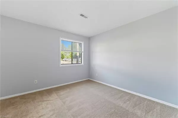 High Point, NC 27262,1704 N Hamilton ST #D